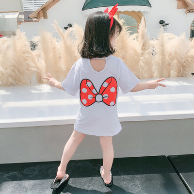 Ikdienas bērnu loma ar īsām piedurknēm un aplikāciju