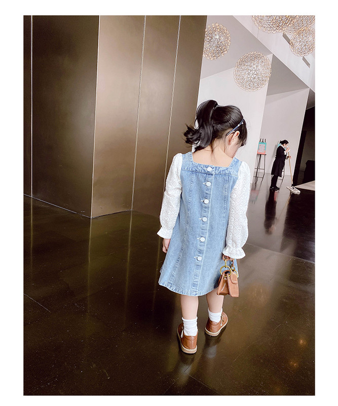 Jauna modeļa džinsa kleita ar mežģīņu piedurknēm meitenēm