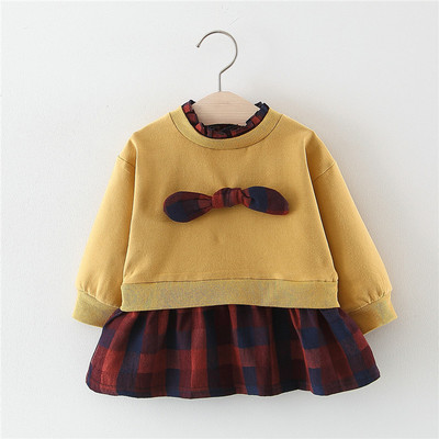 Σπορ-casual παιδικό φόρεμα με χαμηλό γιακά και μακριά μανίκια