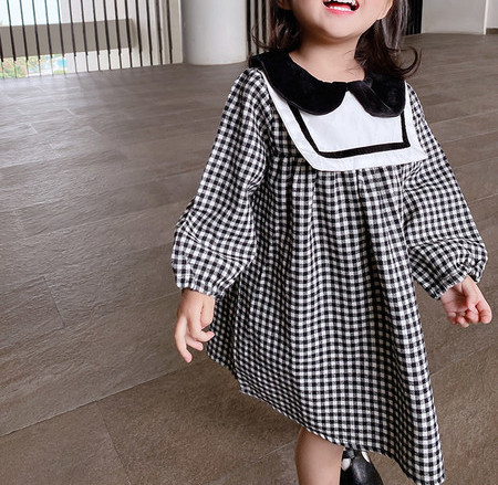 Μακρυμάνικο καρό ανοιξιάτικο φόρεμα 