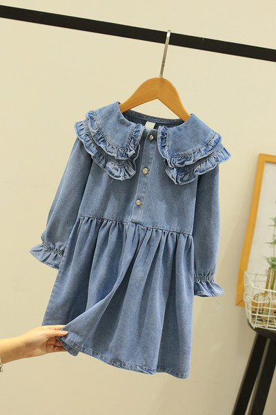 Rochie moderna pentru copii cu nasturi si bucle