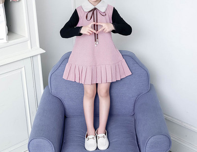 Παιδικό φόρεμα με κορδόια και μακριά μανίκια