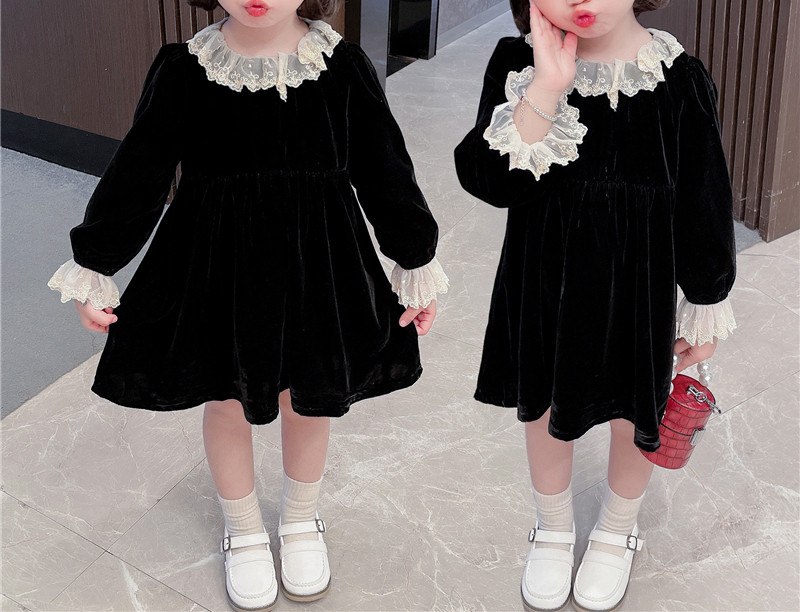 Bērnu samta kleita ar mežģīnēm meitenēm - melnā krāsā