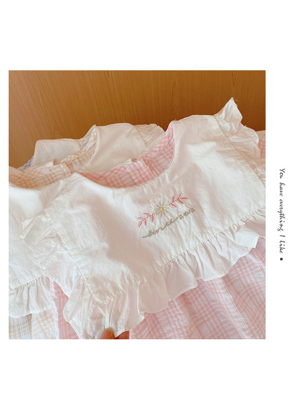 Άνοιξιάτικο φόρεμα  νέο μοντέλο με φαρδύ κολάρο και βολάν