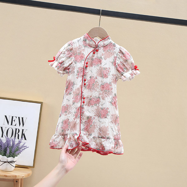 Μοντέρνο παιδικό φόρεμα με λουλουδάτα μοτίβα και κοντά μανίκια