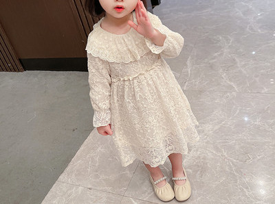 Επίσημο παιδικό φόρεμα από δαντέλα για κορίτσια - δύο μοντέλα