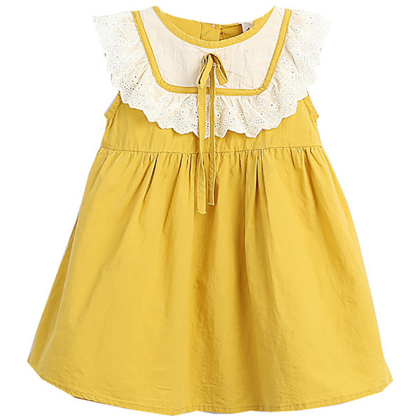 Bērnu kleita ar lentīti un izšuvumu trīs krāsās