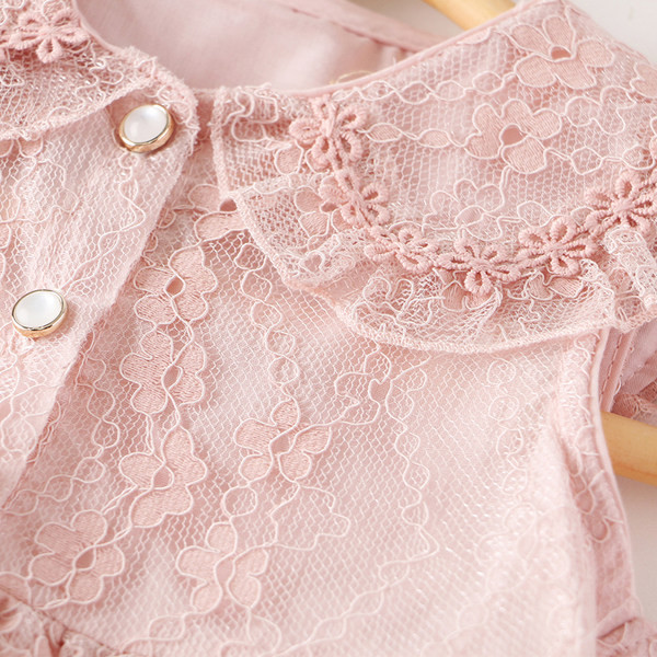 Bērnu ikdienas mežģīņu kleita ar pogām