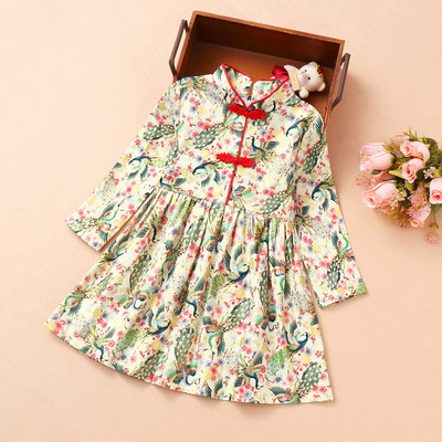 Παιδικό φόρεμα με μοτίβα λουλουδιών και κεντήματα