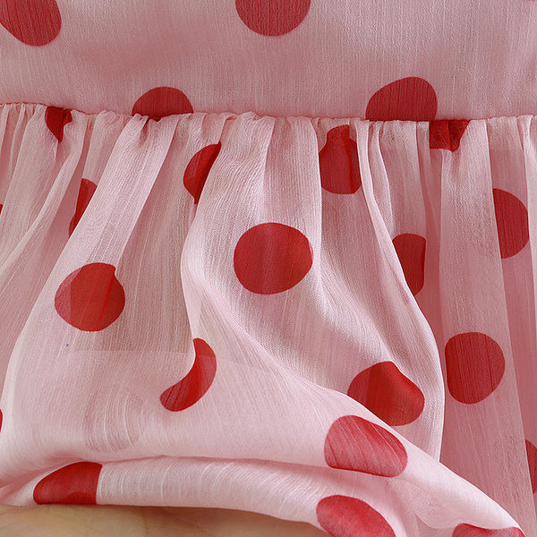 Rozā bērnu kleita ar punktiem un lokām