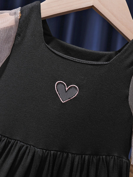 Μοντέρνο παιδικό φόρεμα με τούλι μανίκια για κορίτσια