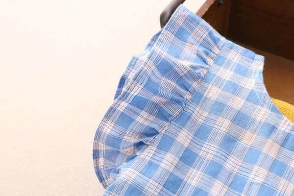 Παιδικό λινό φόρεμα με γυμνή πλάτη