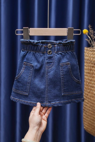 Jauna modeļa bērnu džinsa svārki ar pogām un kabatām