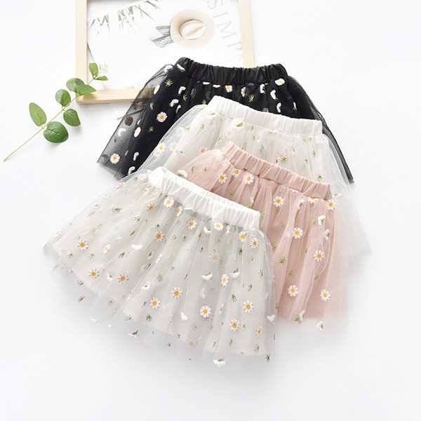 Mūsdienīgi bērnu tilla svārki ar izšuvumu meitenēm