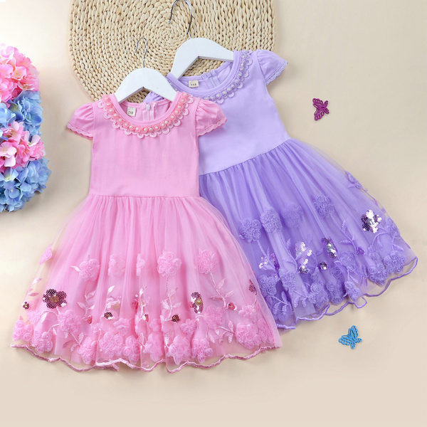 Детска рокля  с 3D декорация пайети и перли 