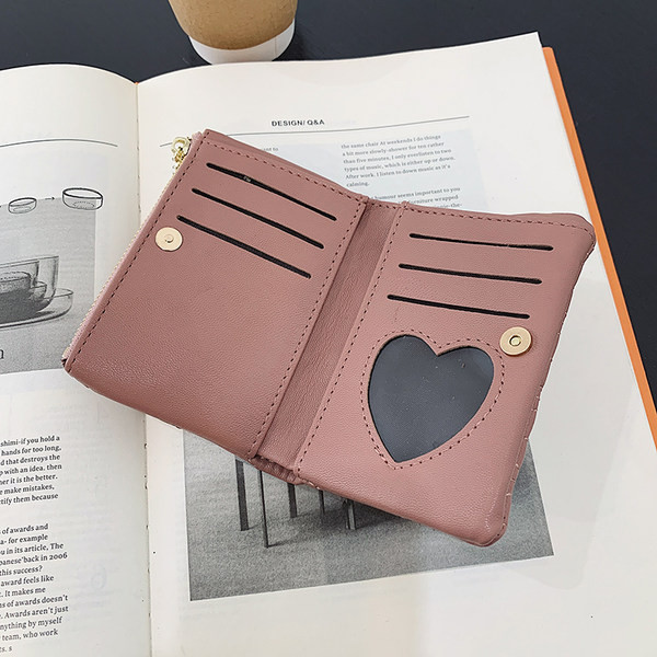 Sieviešu maks ar rāvējslēdzēju trīs krāsās no eko ādas