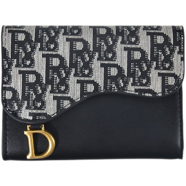 Pašreizējais sieviešu maks - divi modeļi