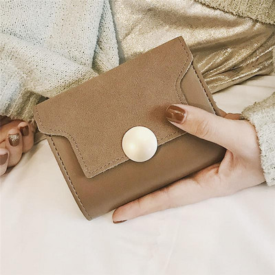 Sieviešu retro maku divi modeļi