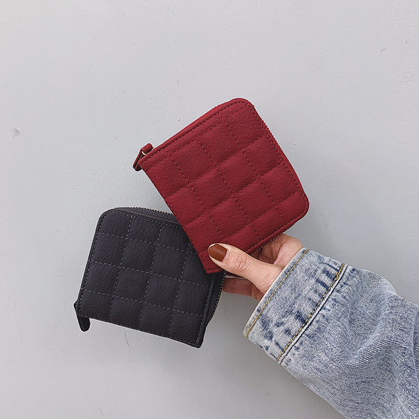 Sieviešu ikdienas maciņš ar rāvējslēdzēju - vairākās krāsās