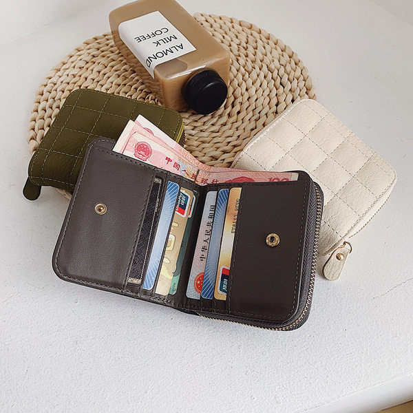 Sieviešu ikdienas maciņš ar rāvējslēdzēju - vairākās krāsās