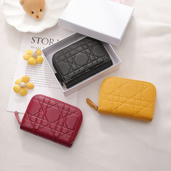 Mini sieviešu somiņa no eko ādas ar rāvējslēdzēju