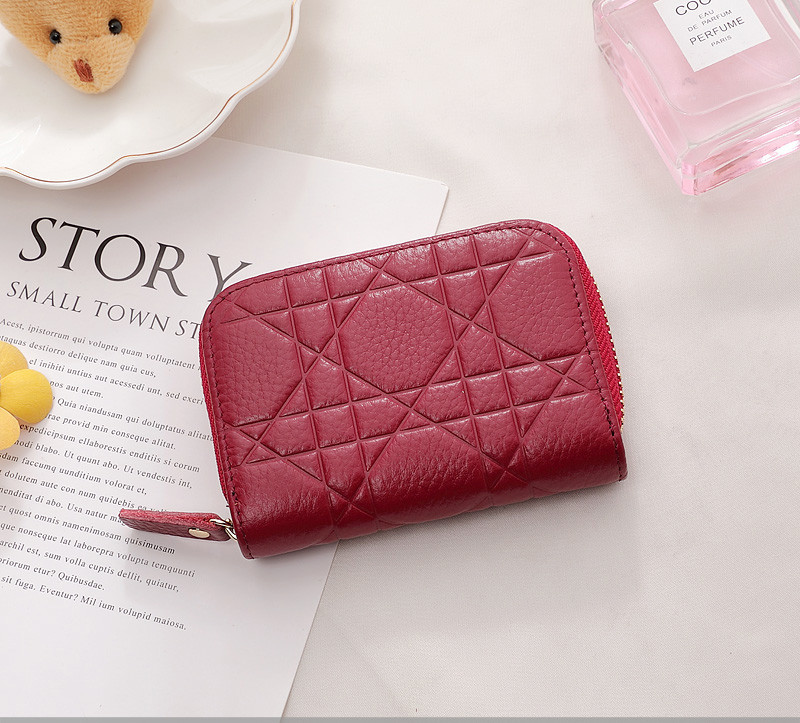 Mini sieviešu somiņa no eko ādas ar rāvējslēdzēju