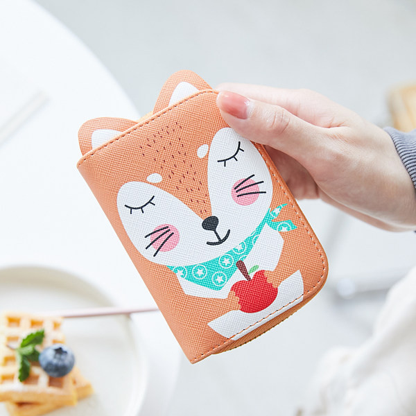 Γυναικείο έκο δερμάτινο πορτοφόλι με απλικέ και τρισδιάστατο στοιχείο