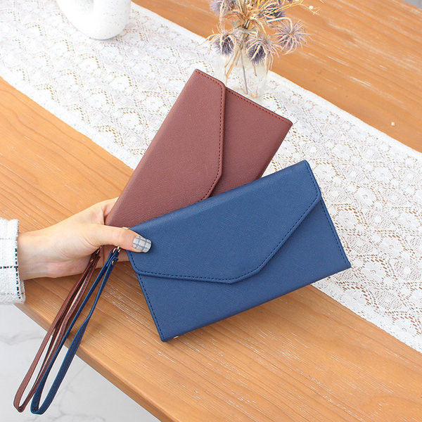 Sieviešu maks no eko ādas ar rokturi