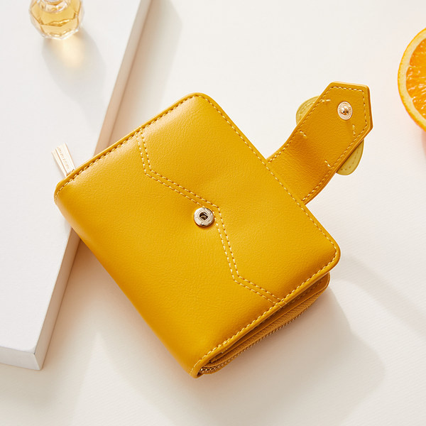 Γυναικείο έκο δερμάτινο πορτοφόλι με μεταλλική στερέωση