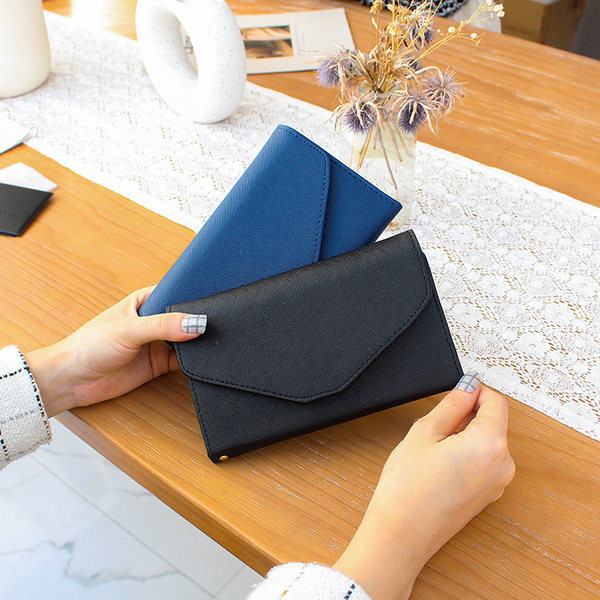 Πολυλειτουργικό γυναικείο πορτοφόλι από οικολογικό δέρμα