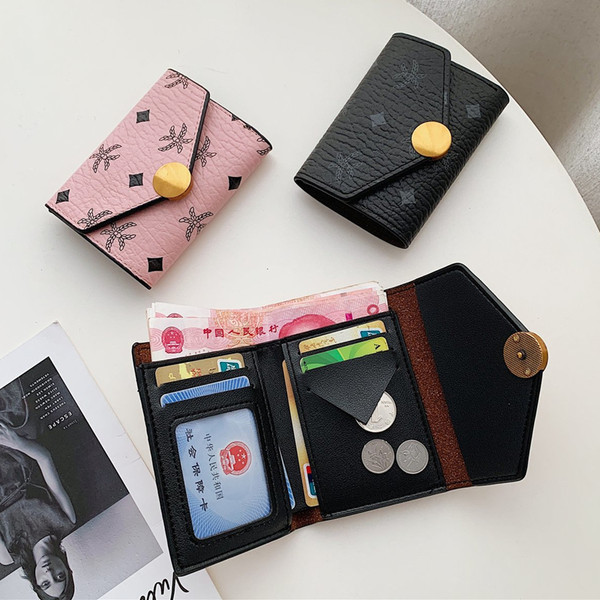 Sieviešu ādas maks ar metāla apdari - trīs krāsas