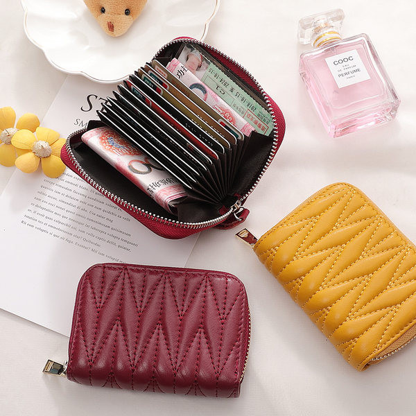 Γυναικείο μίνι πορτοφόλι με φερμουάρ