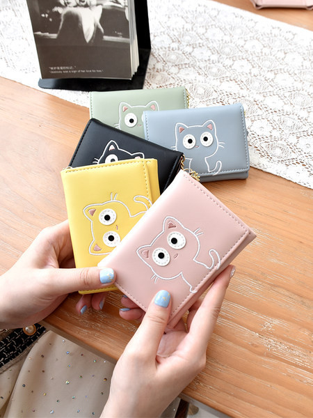 Γυναικείο πορτοφόλι από οικολογικό δέρμα με τσέπη για χρεωστικές κάρτες 