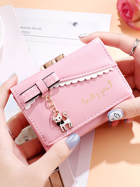 Γυναικείο έκο δερμάτινο πορτοφόλι με μενταγιόν