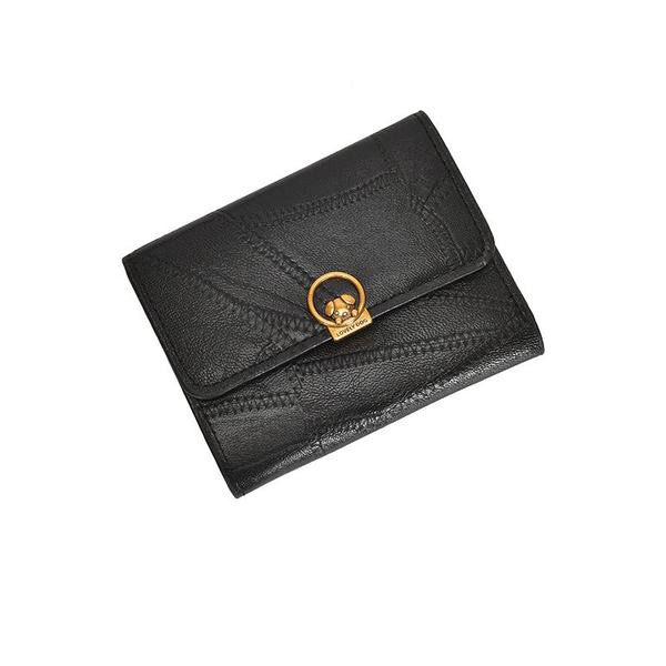 Γυναικείο πορτοφόλι σε ρετρό στιλ με μεταλλική στερέωση