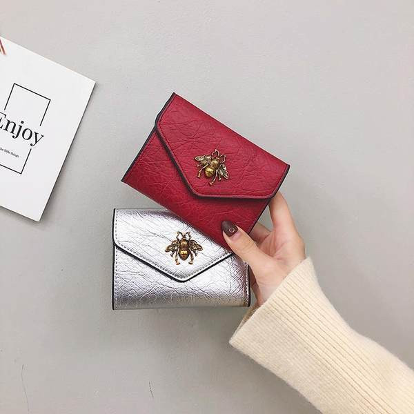 Sieviešu maks no eko ādas ar metāla apdari - četrās krāsās