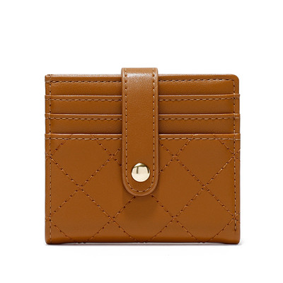 Έκο δερμάτινο γυναικείο πορτοφόλι νέο μοντέλο με μεταλλική στερέωση και τσέπη για χρεωστικές κάρτες