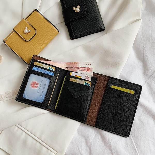 Sieviešu mini maks ar pērlēm