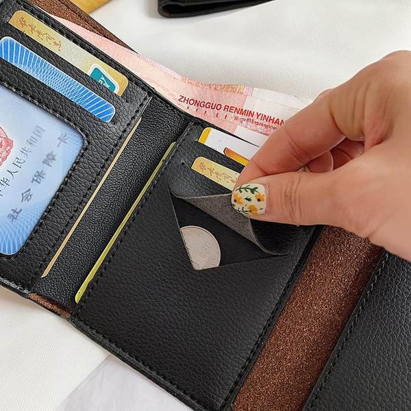 Sieviešu mini maks ar pērlēm