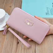 Γυναικείο μοντέρνο πορτοφόλι με κοντή λαβή και φούντα