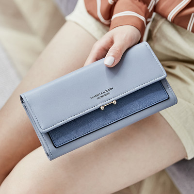 Γυναικείο πορτοφόλι νέο μοντέλο από οικολογικό δέρμα με διάφορα τμήματα