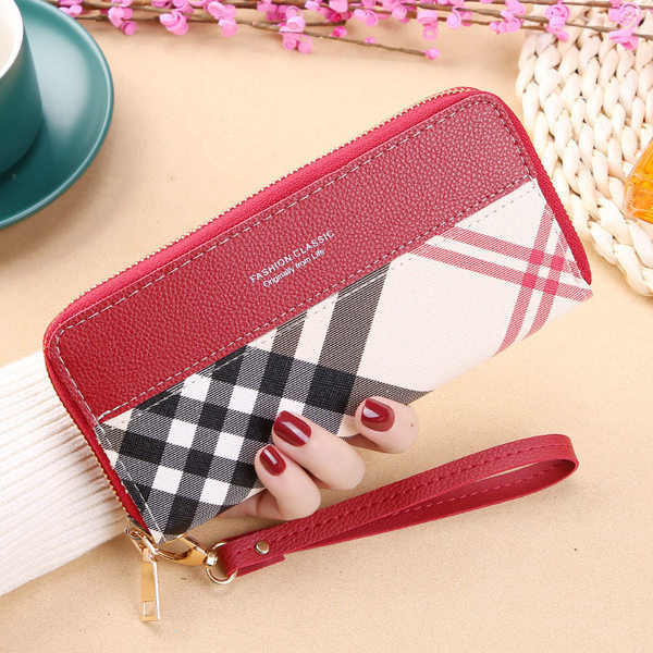 Γυναικείο πορτοφόλι με δερμάτινη λαβή και φερμουάρ