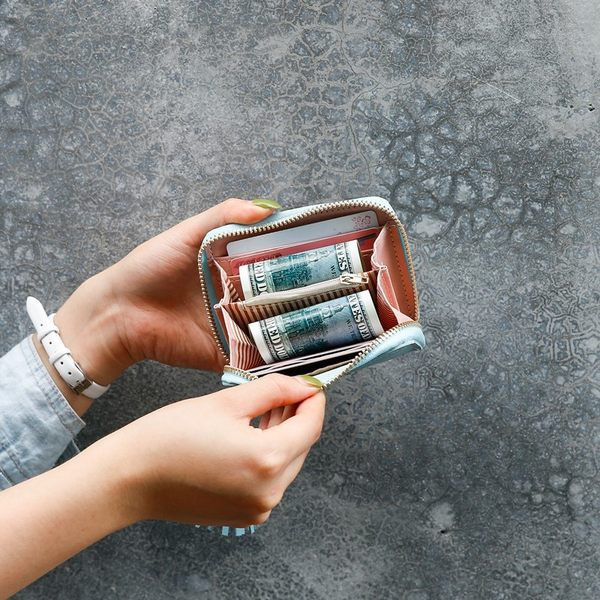 Γυναικείο πορτοφόλι με απλικέ