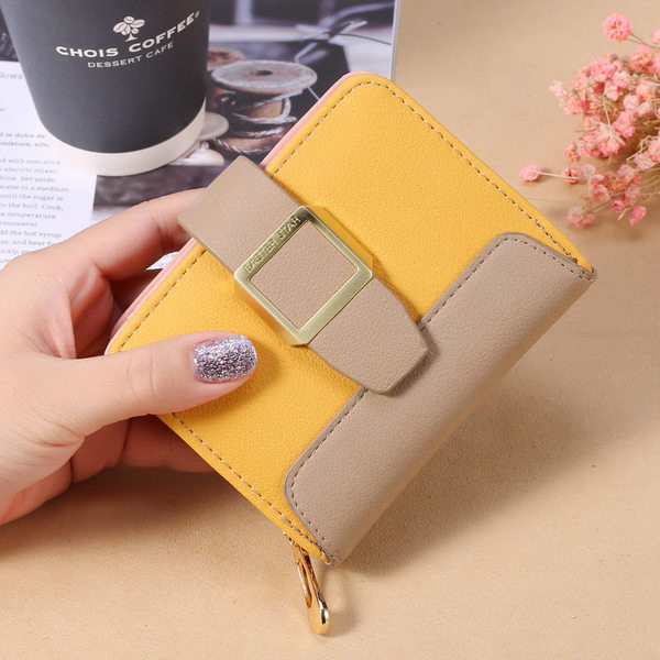 Mazs ādas maciņš ar rāvējslēdzēju un metāla apdari