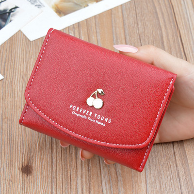 Μικρό έκο δερμάτινο γυναικείο πορτοφόλι με χρωματιστό απλικέ