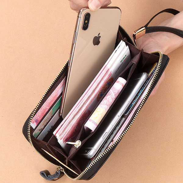 Γυναικείο πορτοφόλι κλασικό μοντέλο με φερμουάρ και κοντή λαβή