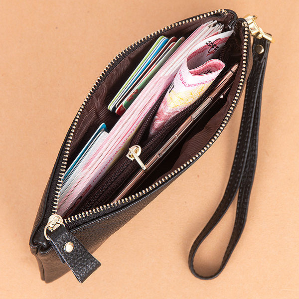 Έκο δερμάτινο πορτοφόλι με φερμουάρ και μεταλλική διακόσμηση