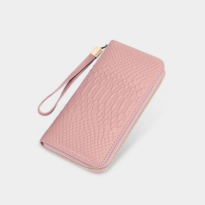 Γυναικείο πορτοφόλι κλασικό μοντέλο με κοντή λαβή