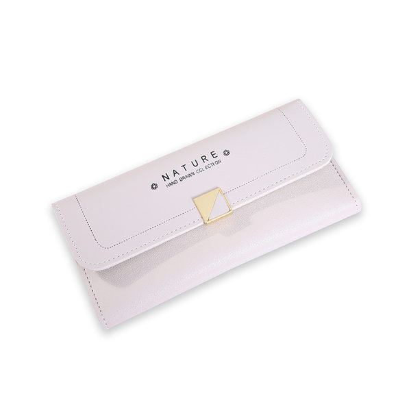 Sieviešu ikdienas maciņš ar uzrakstu un metāla aizdari