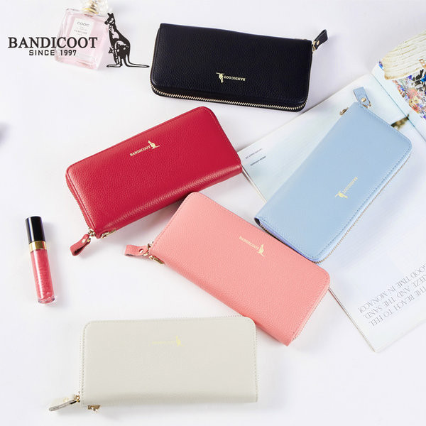 Γυναικείο πορτοφόλι από έκο δέρμα με φερμουάρ και επιγραφή